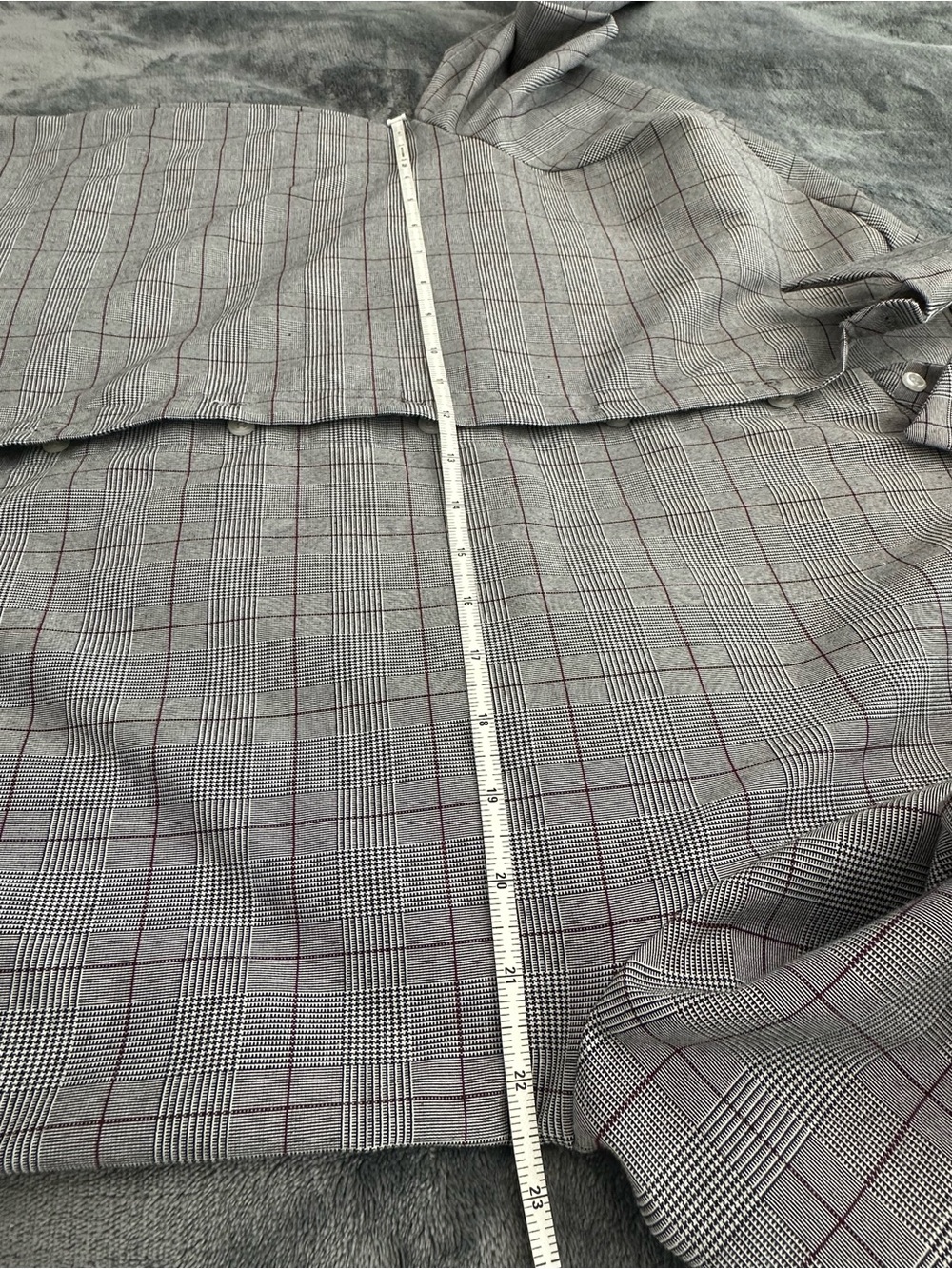 New Revival Women’s Oversized Plaid Belted Button Down Shirt Gray Size M - Picture 10 of 16